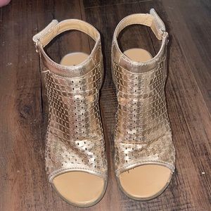 Nine West kid wedges - size 4